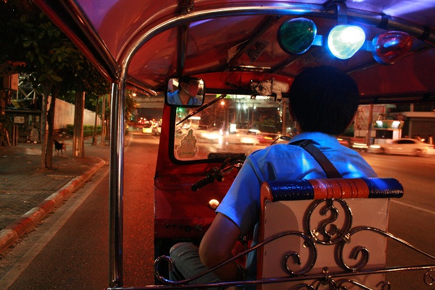 bangkok city tuk tuk