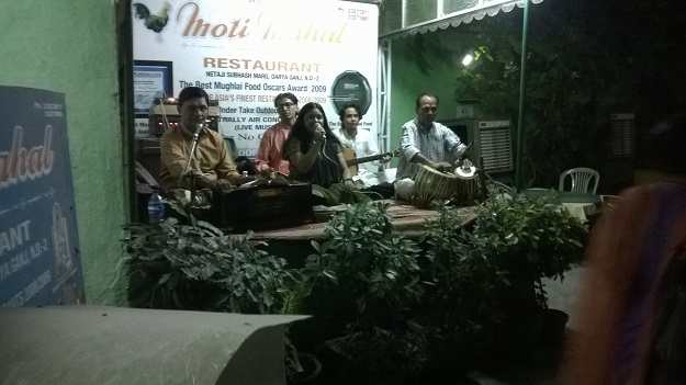 moti mahal live music