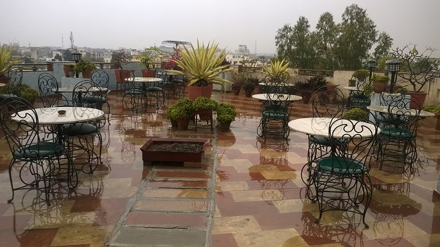 jaipur inn rooftop bani park