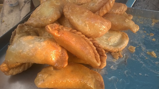 gujiya delhi