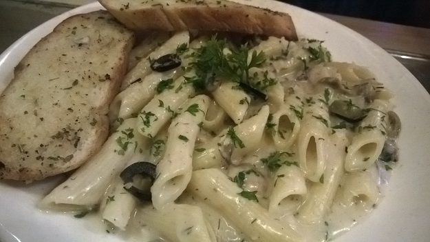 penne at woodbox cafe satyaniketan