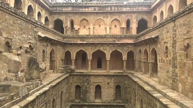 rajon ki baoli delhi