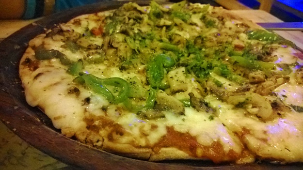 woodbox cafe satya niketan pizza