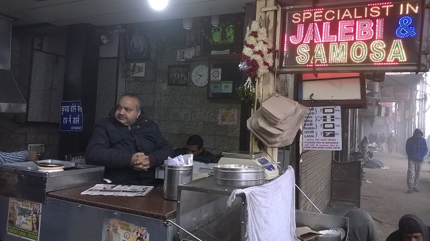 old famous jalebi wala chandni chowk