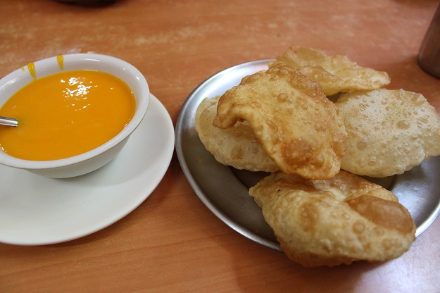 aamras puri