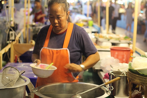 noodle bowl maker asiatique