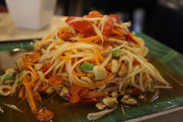 papaya salad naga cafe