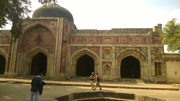 jamali kamali mosque mehrauli